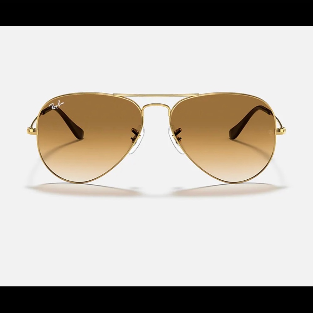 Ray-Ban Aviator Gradient Sunglasses
Gold Frame Brown Lenses